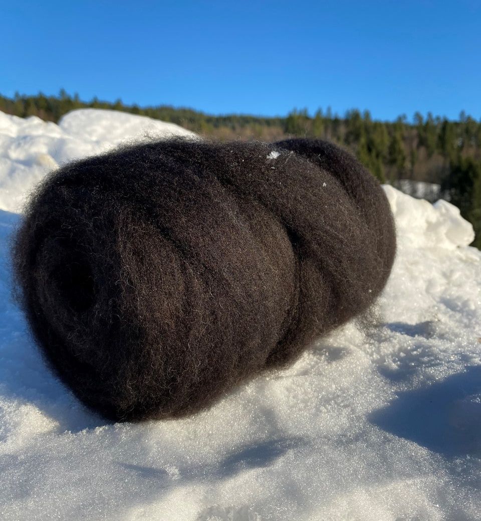 Kardebånd i natursvart