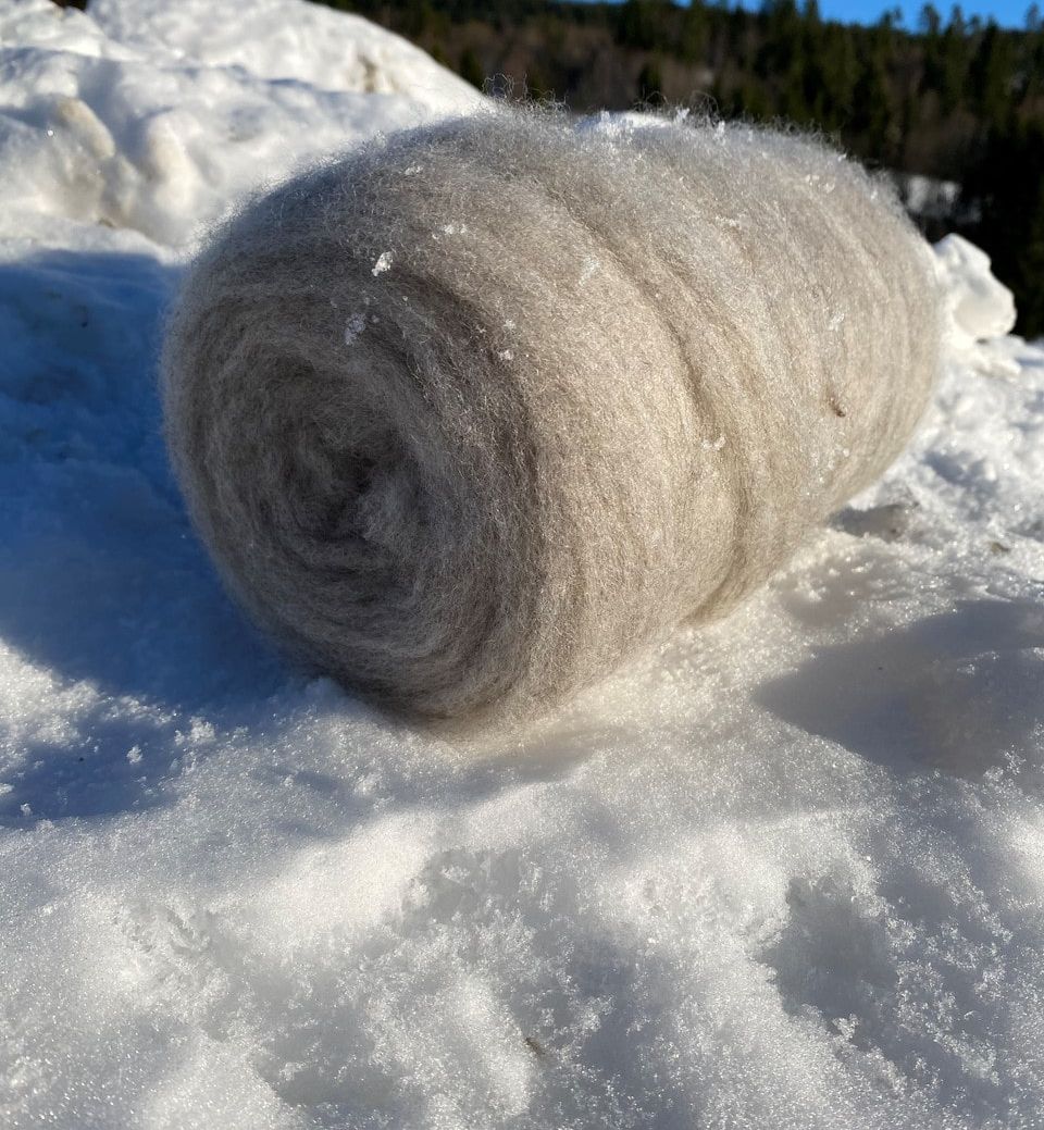 Kardebånd i naturhvitt